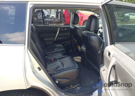 2013 Toyota Highlander Se V6 из США, поврежденный, VIN 5TDBK3EH8DS252259